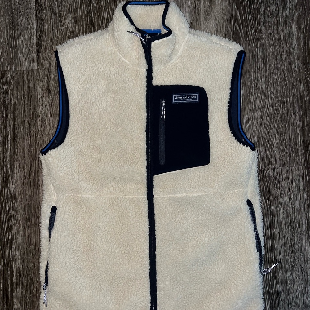 Vineyard Vines Sherpa Vest